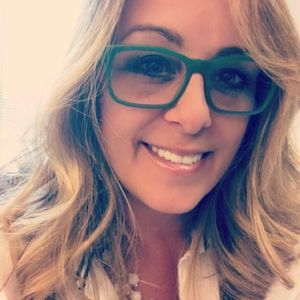 Meet your Posher, Laurie